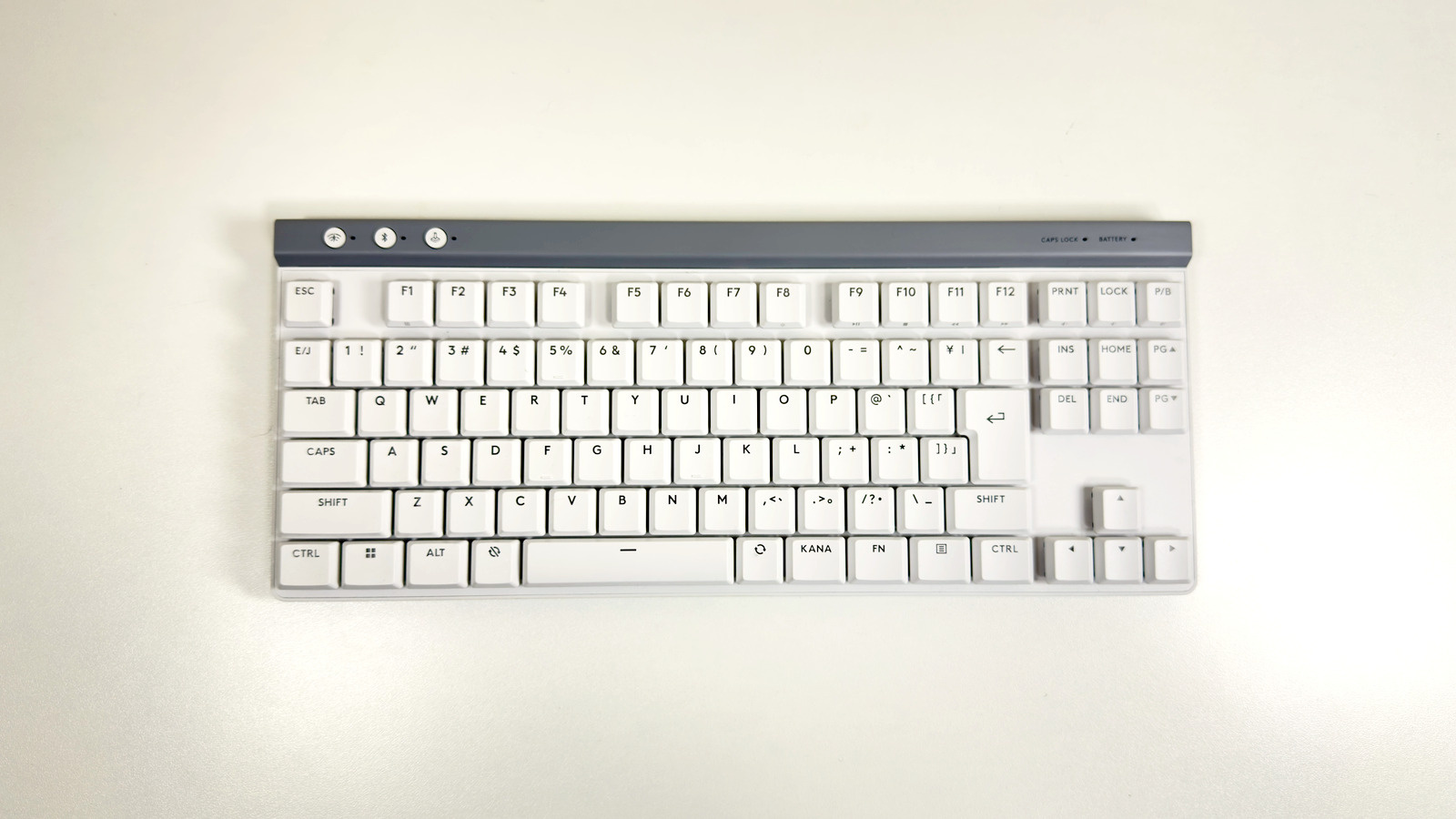 真上から見たテンキーレスの全体