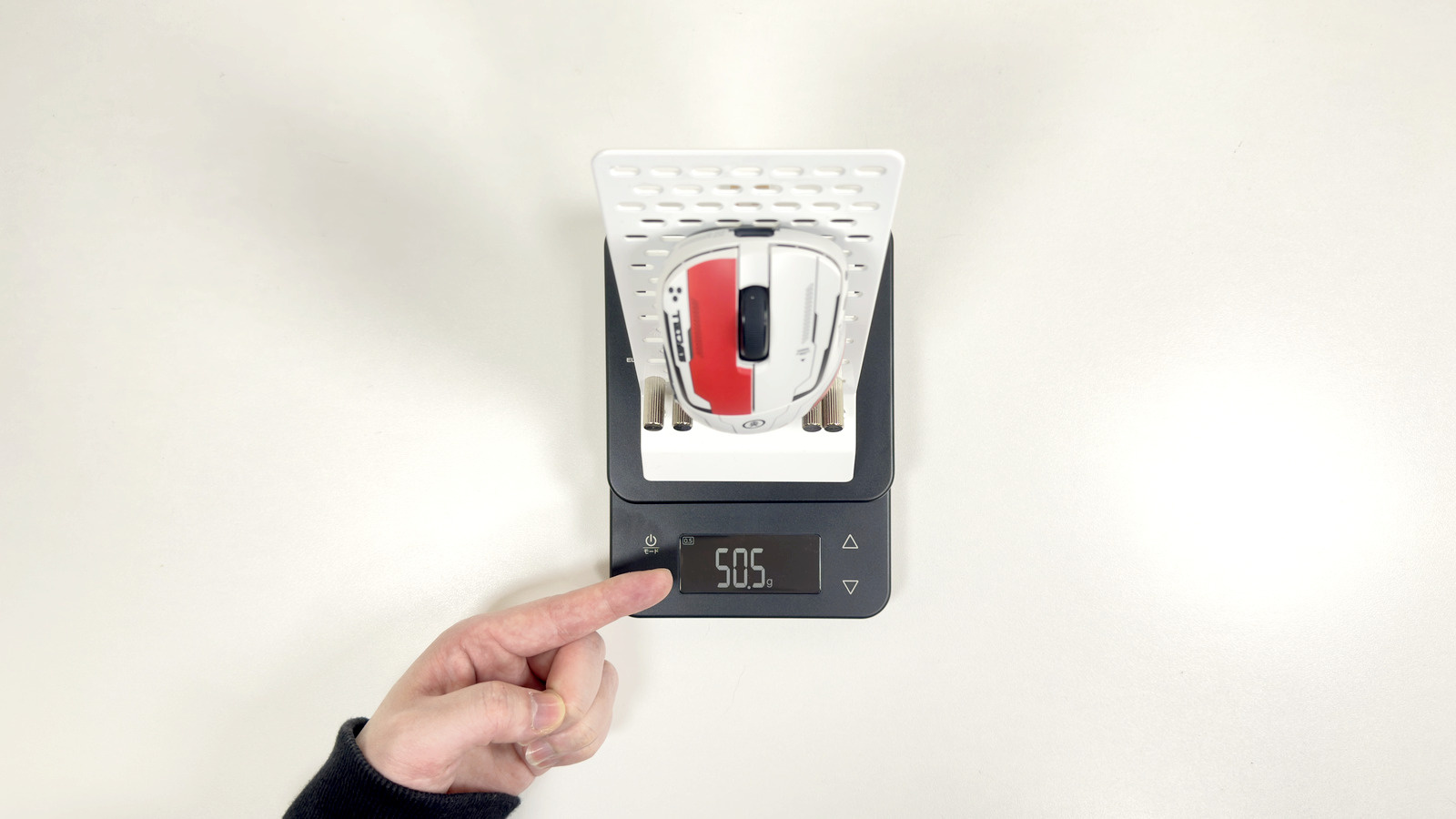 Xlite V4 Miniは実測50.5g(充電式)